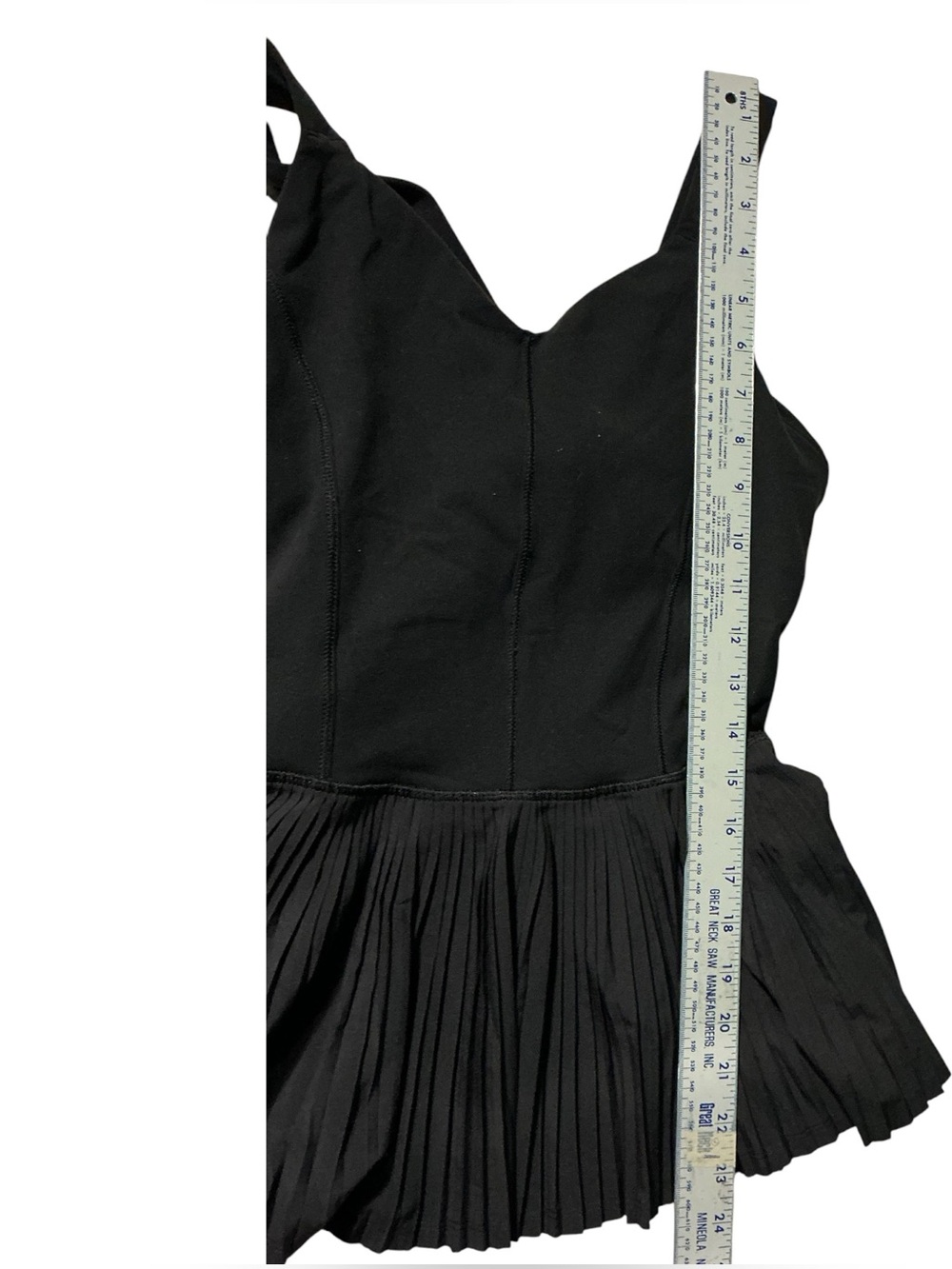 🍋 Lululemon Women’s Black Pleated Peplum Tank Top - Picture 8 of 9